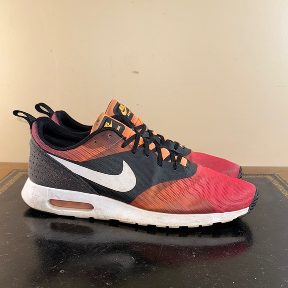 Nike Other - Nike Air Max Tavas Print Red Black 742781-008 Men’s Size 13